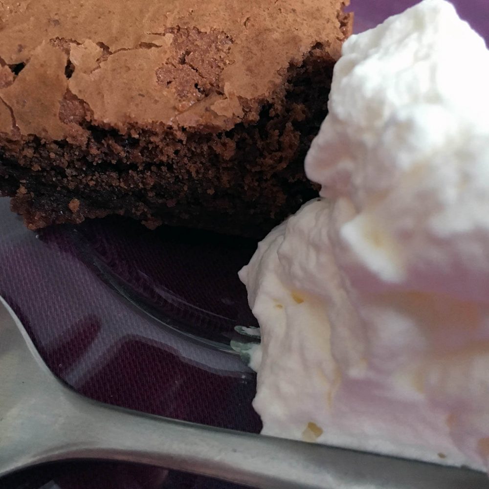 Brownies se šlehačkou 1
